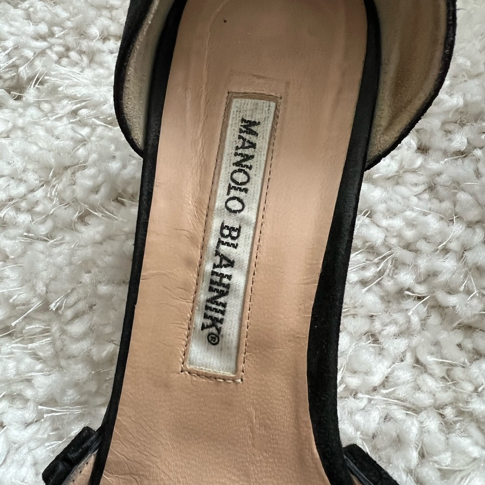 Manolo Blahnik Suede Ordido D’Orsay kitten heels - Picture 14 of 14